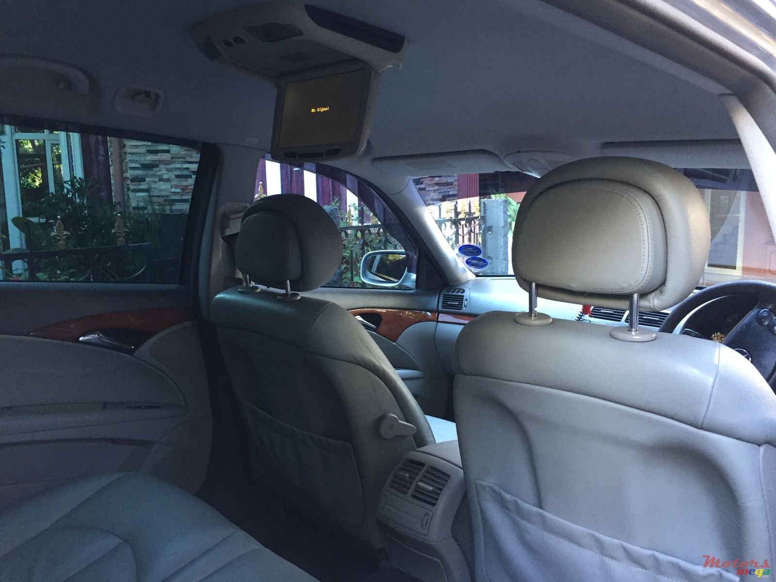 2008' Mercedes-Benz E-Class photo #6