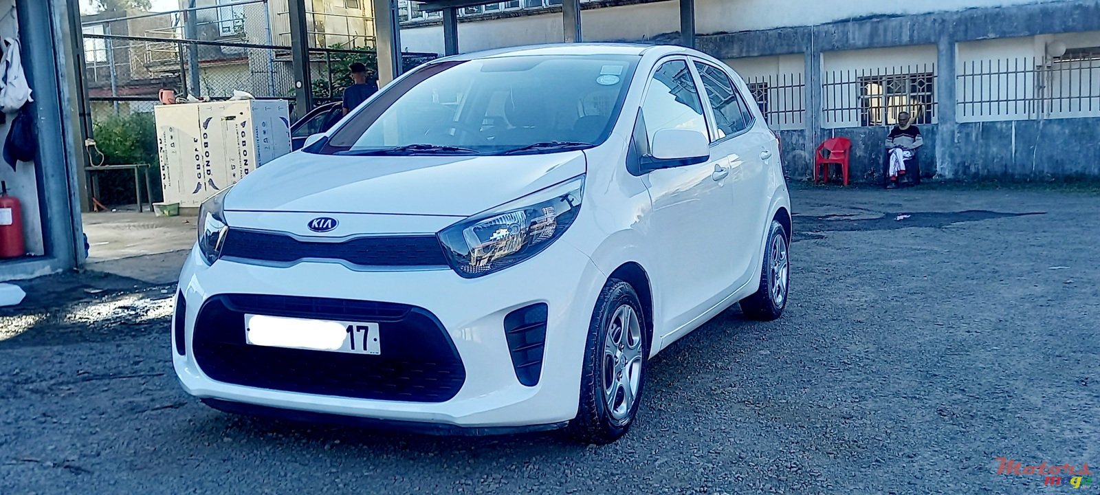 2017' Kia Picanto photo #2