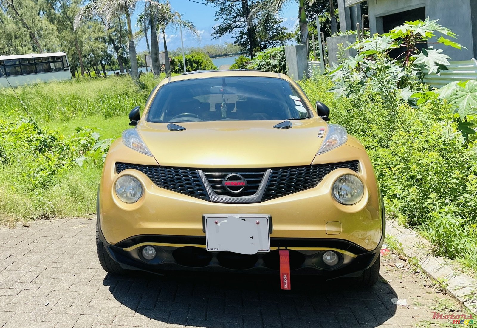 2012' Nissan Juke Cutoff exhaust + impul spoiler photo #1