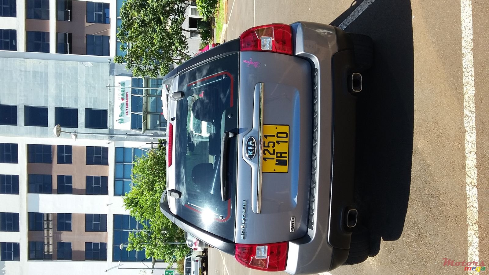 2010' Kia Sportage photo #2