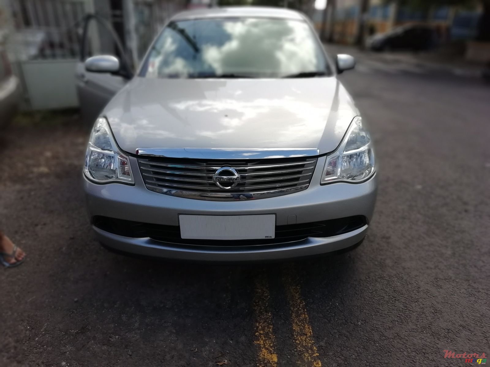 2008' Nissan Bluebird photo #2