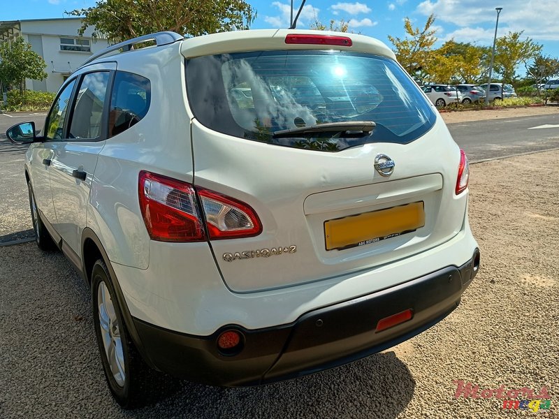 2012' Nissan Qashqai photo #3