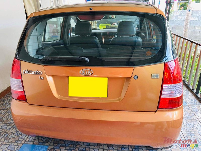 2004' Kia Picanto LX automatic photo #3