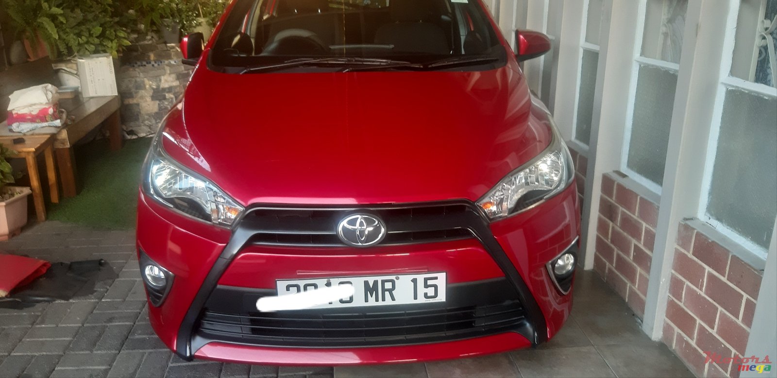 2015' Toyota Yaris photo #6