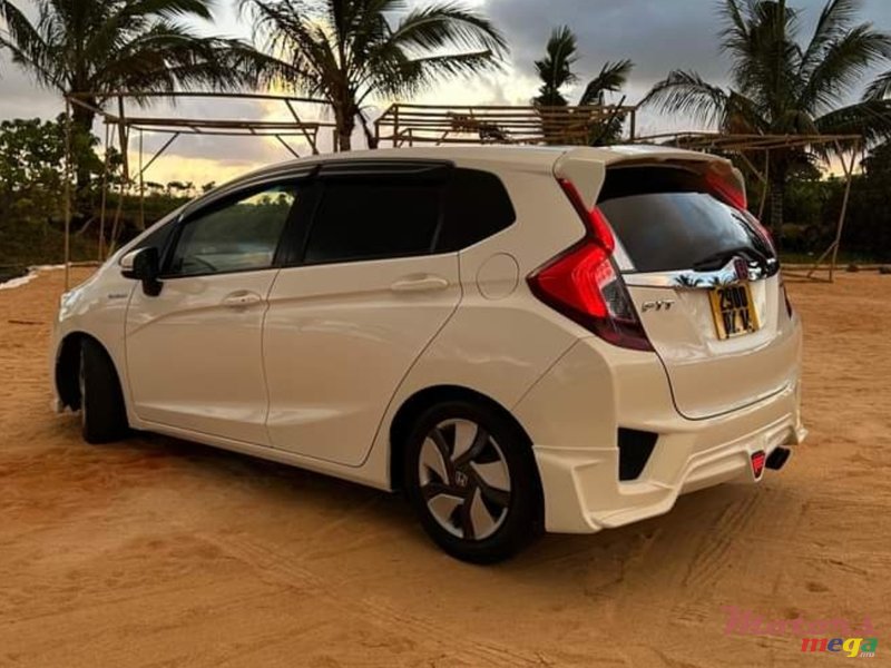 2014' Honda Fit L package photo #4