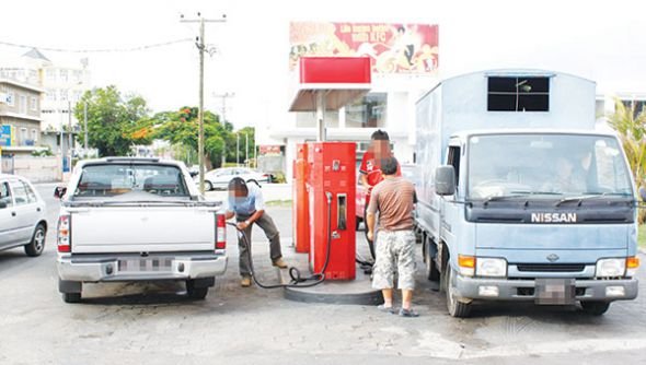 Prix des carburants : Nishal Joyram dénonce l’usage du Consolidated Account