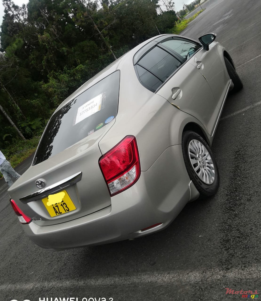 2013' Toyota Axio Japan photo #2