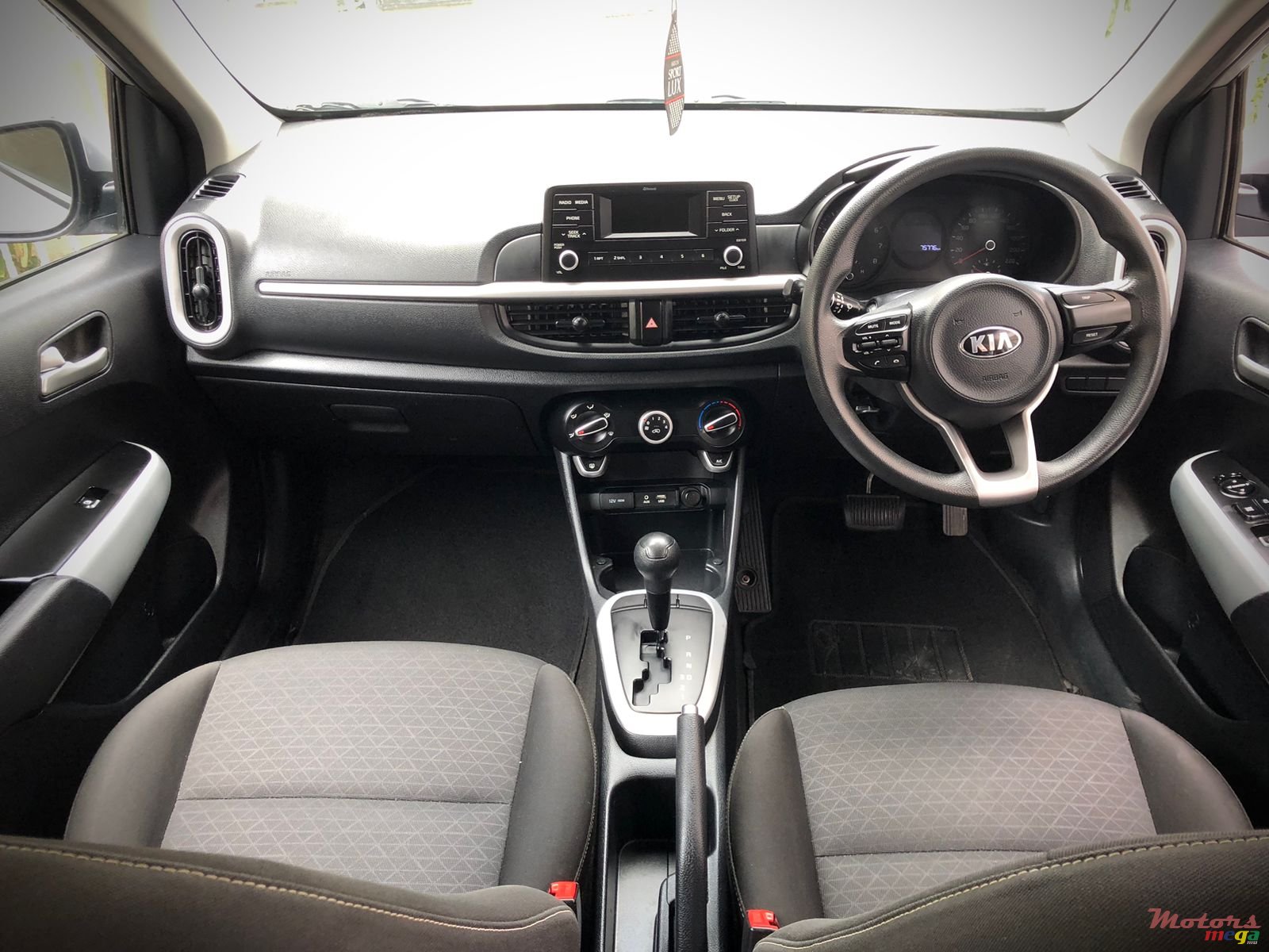 2017' Kia Rio photo #6