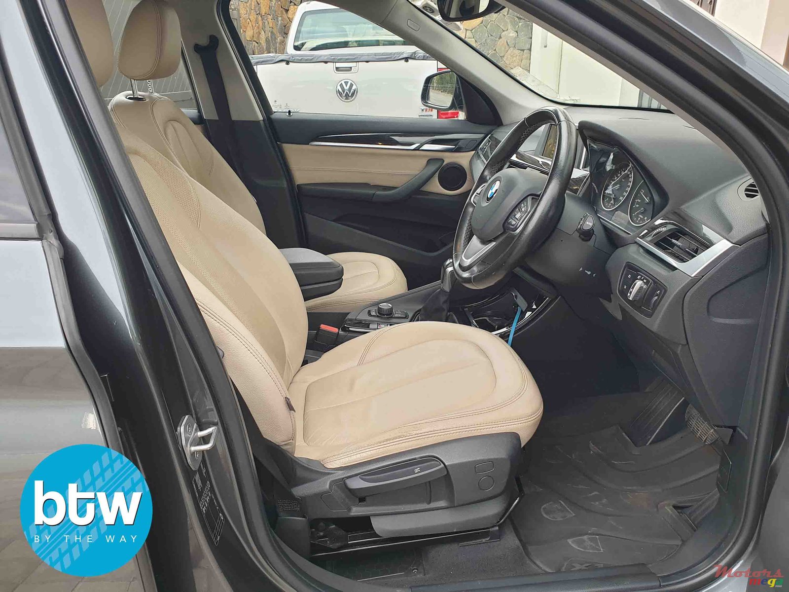 2016' BMW X1 photo #5