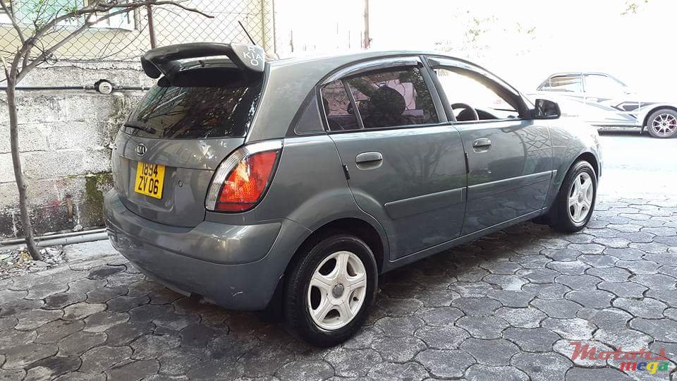 2006' Kia photo #4