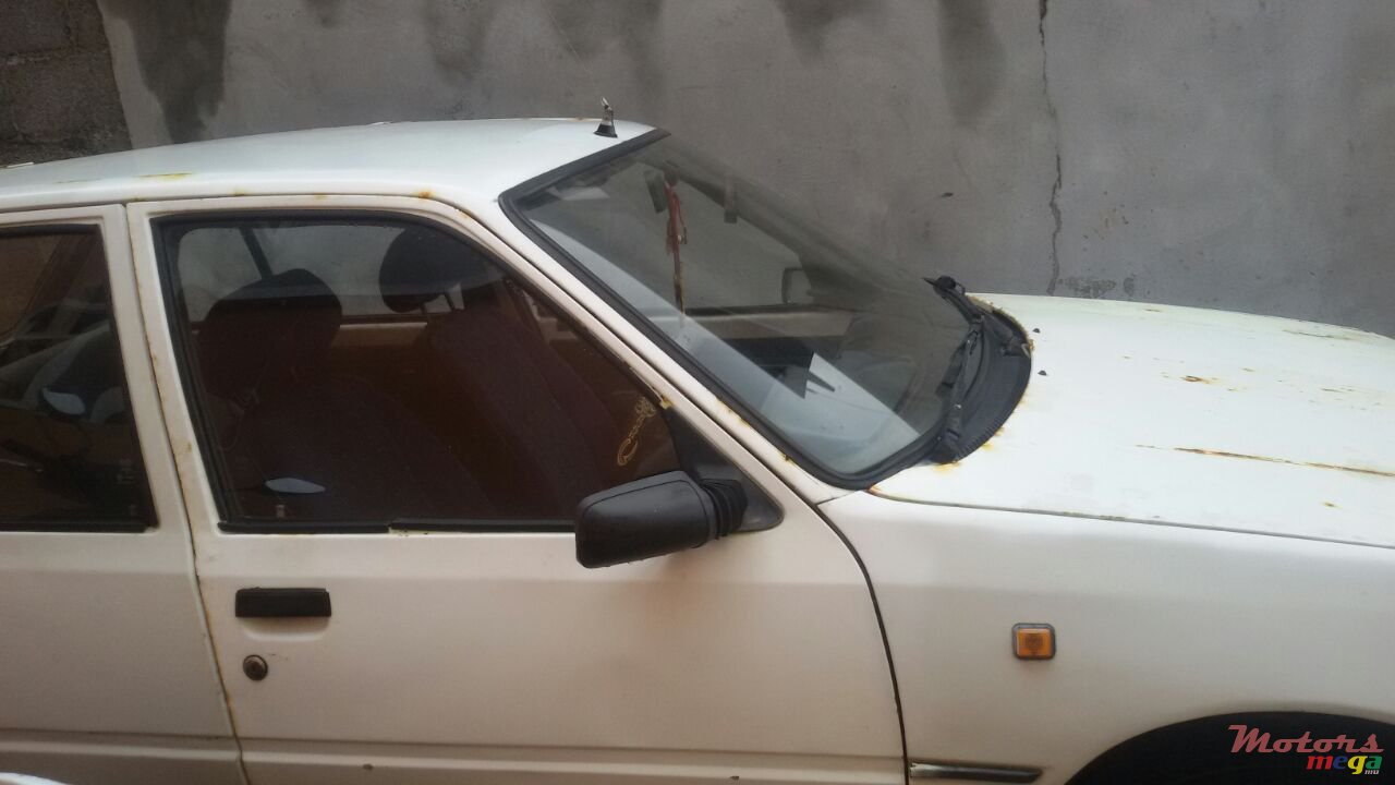 1990' Peugeot 205 photo #1