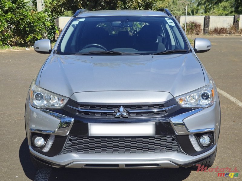 2019' Mitsubishi ASX photo #1