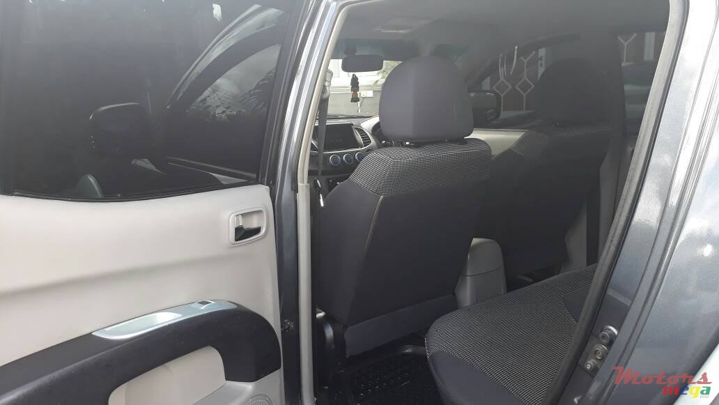 2008' Mitsubishi L 200 SPORTERO 4X4 photo #6