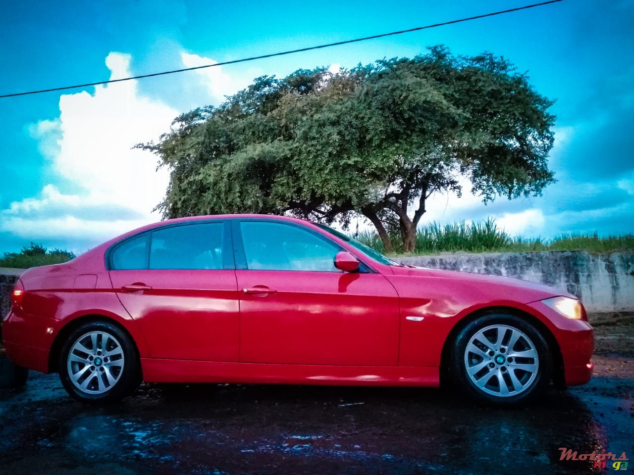 2005' BMW 320 photo #4