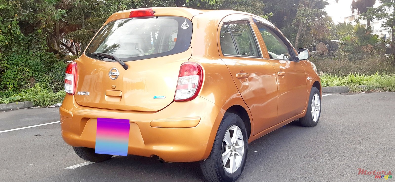 2011' Nissan March photo #5