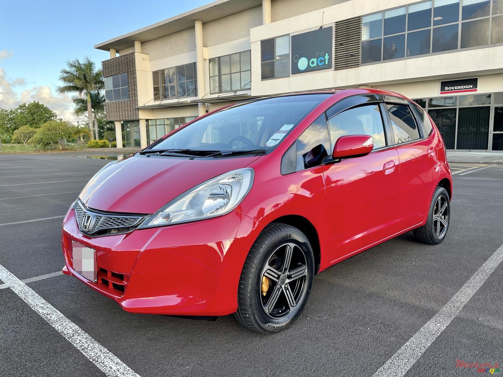 2012' Honda Fit photo #2