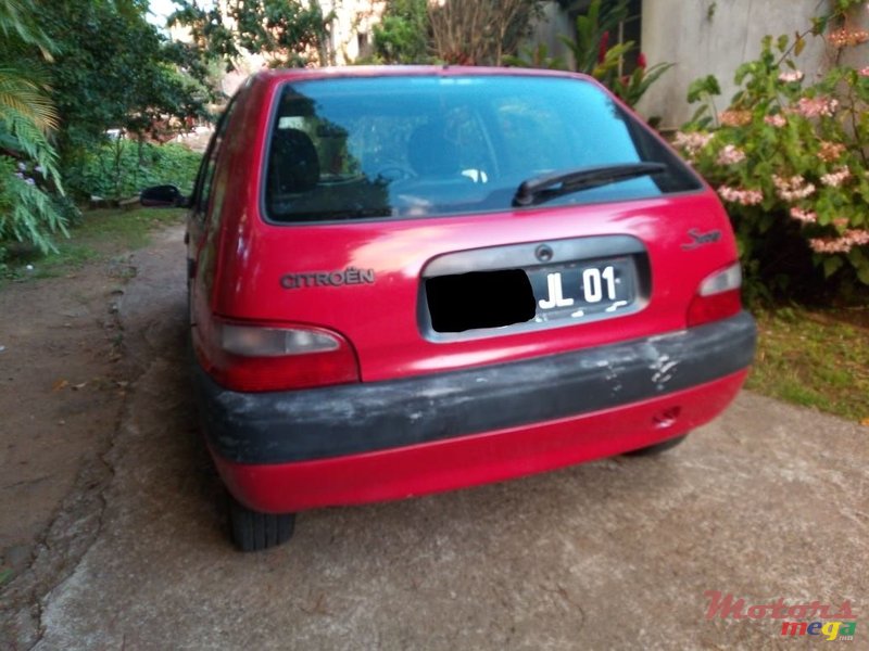 2001' Citroen Saxo photo #6