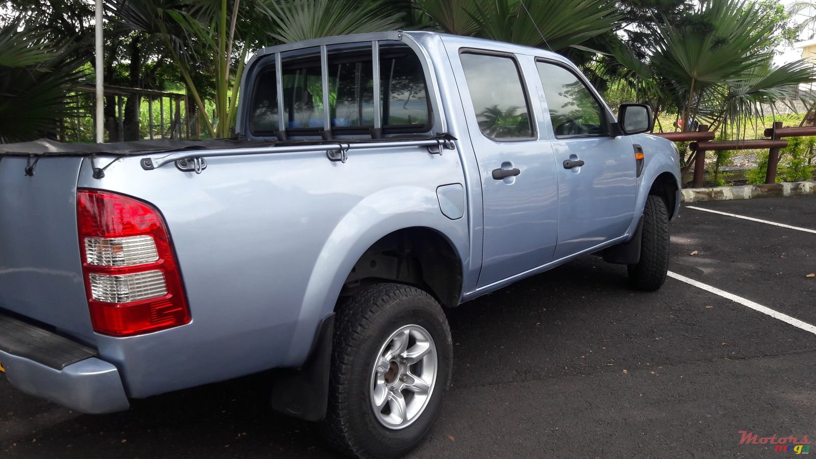 2011' Ford Ranger Hi trail 2x4. TURBO DIESEL photo #3