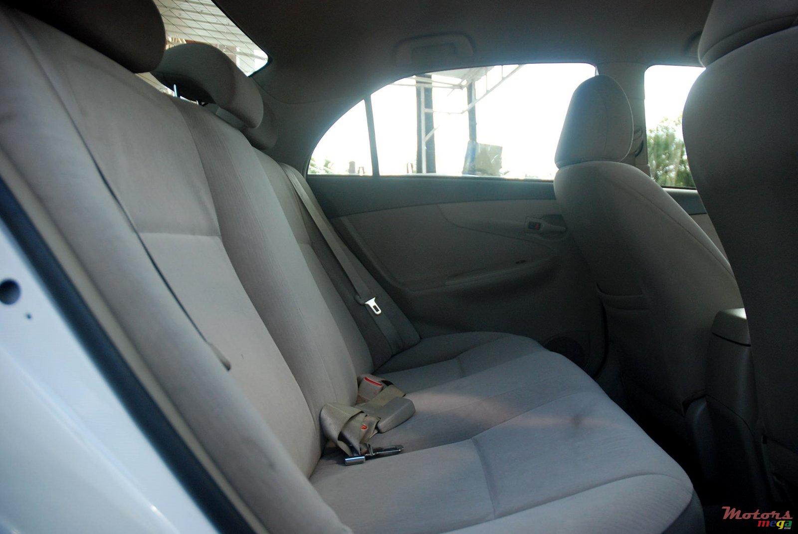 2011' Toyota Axio photo #4