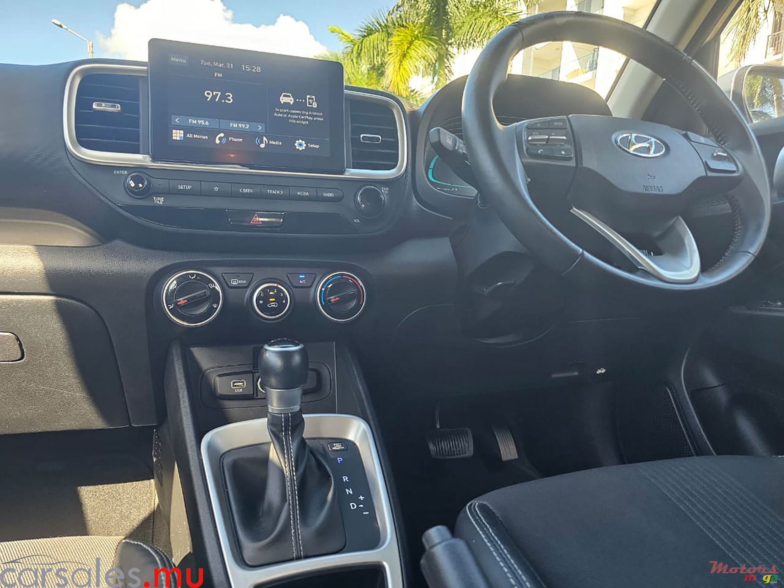 2023' Hyundai Venue 1.0T photo #6