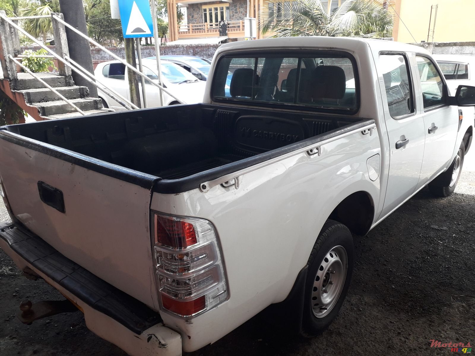 2011' Ford Ranger 4X4 Turbo photo #2