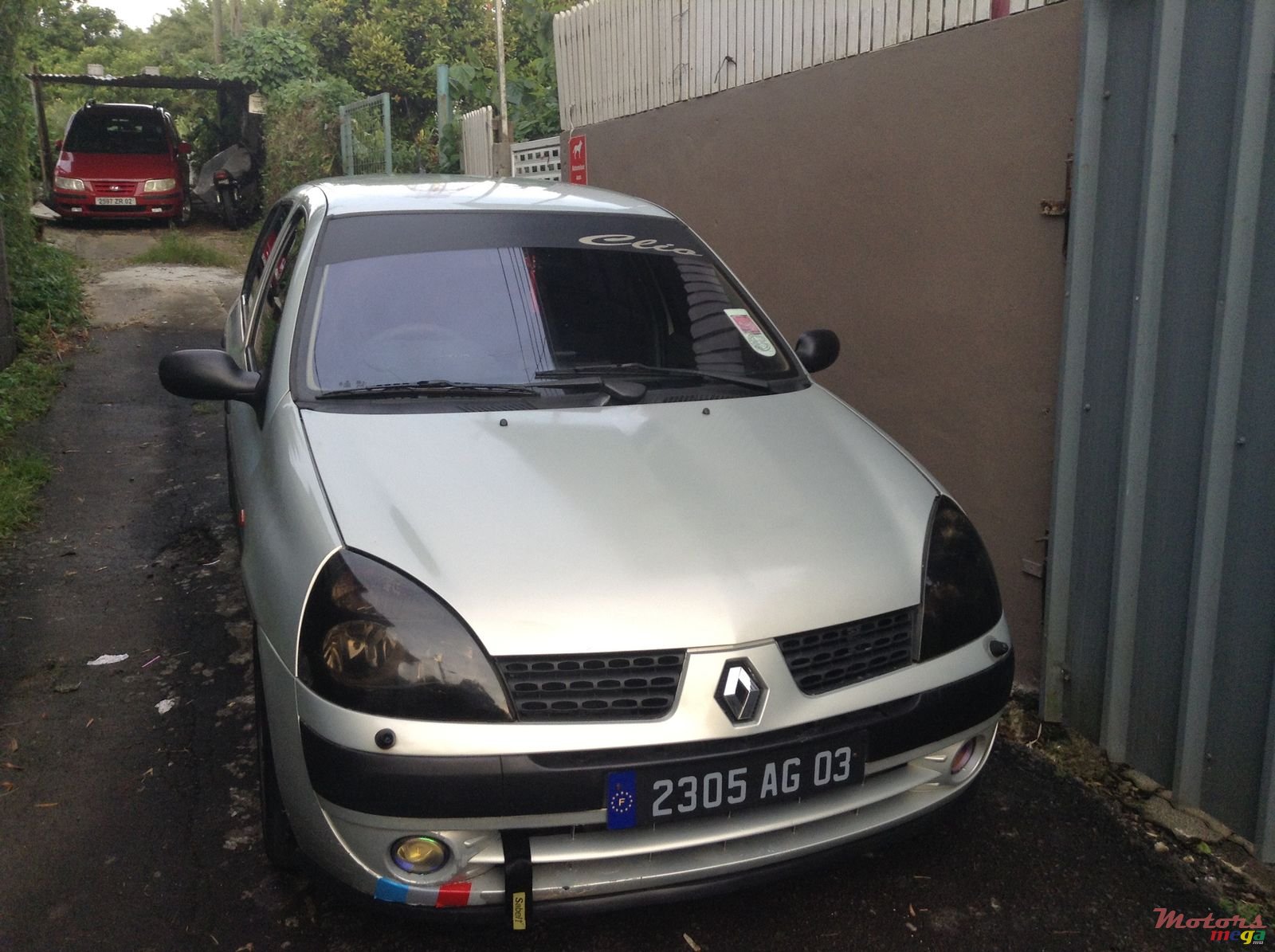 2003' Renault Clio photo #1