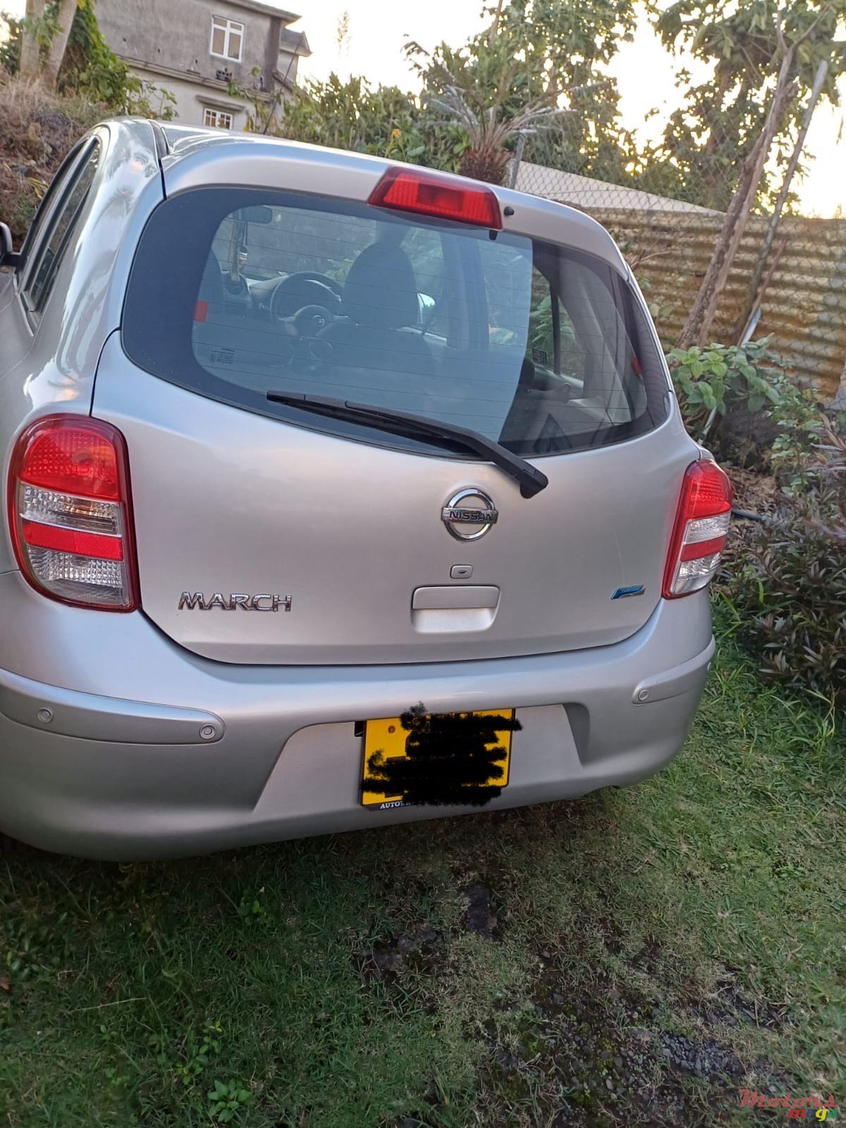 2011' Nissan March photo #6