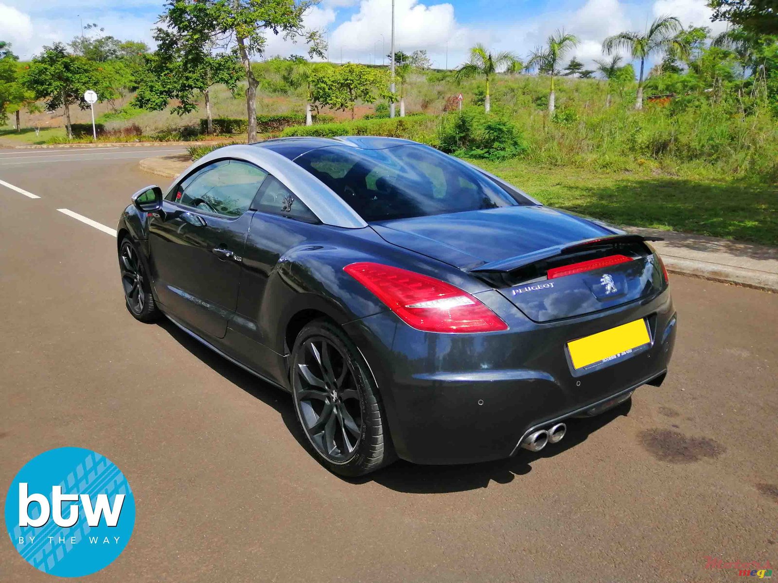 2011' Peugeot RCZ photo #3