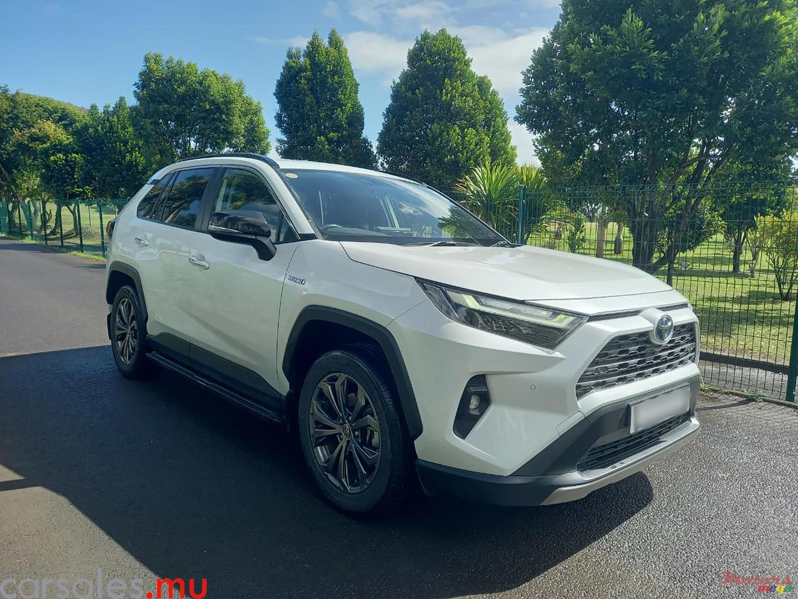 2024' Toyota RAV4 GXL 4WD 2.5 Hybrid photo #2