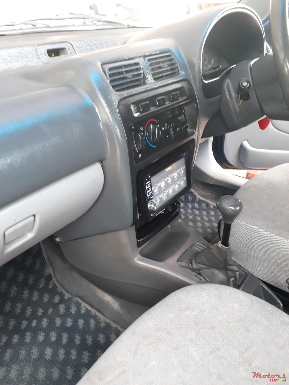 1997' Toyota Starlet photo #6