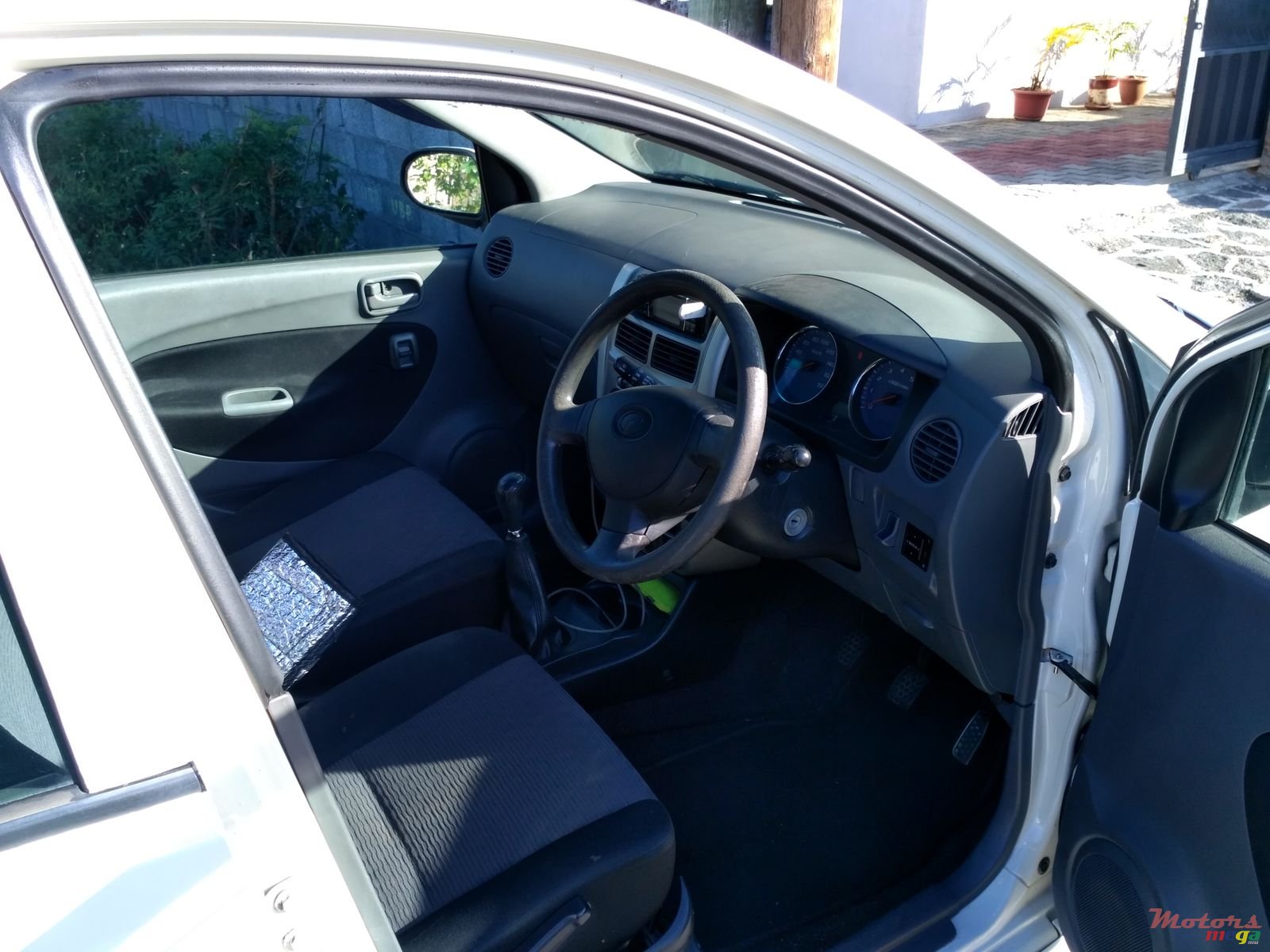 2011' Perodua photo #3