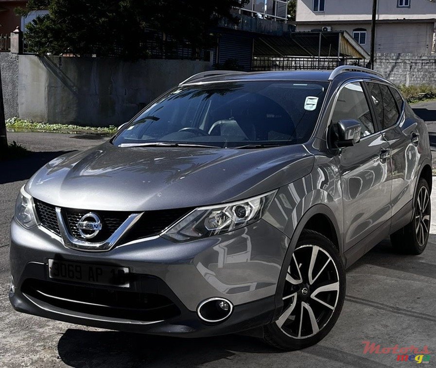 2016' Nissan Qashqai Techno Pack - Fully equipped photo #1