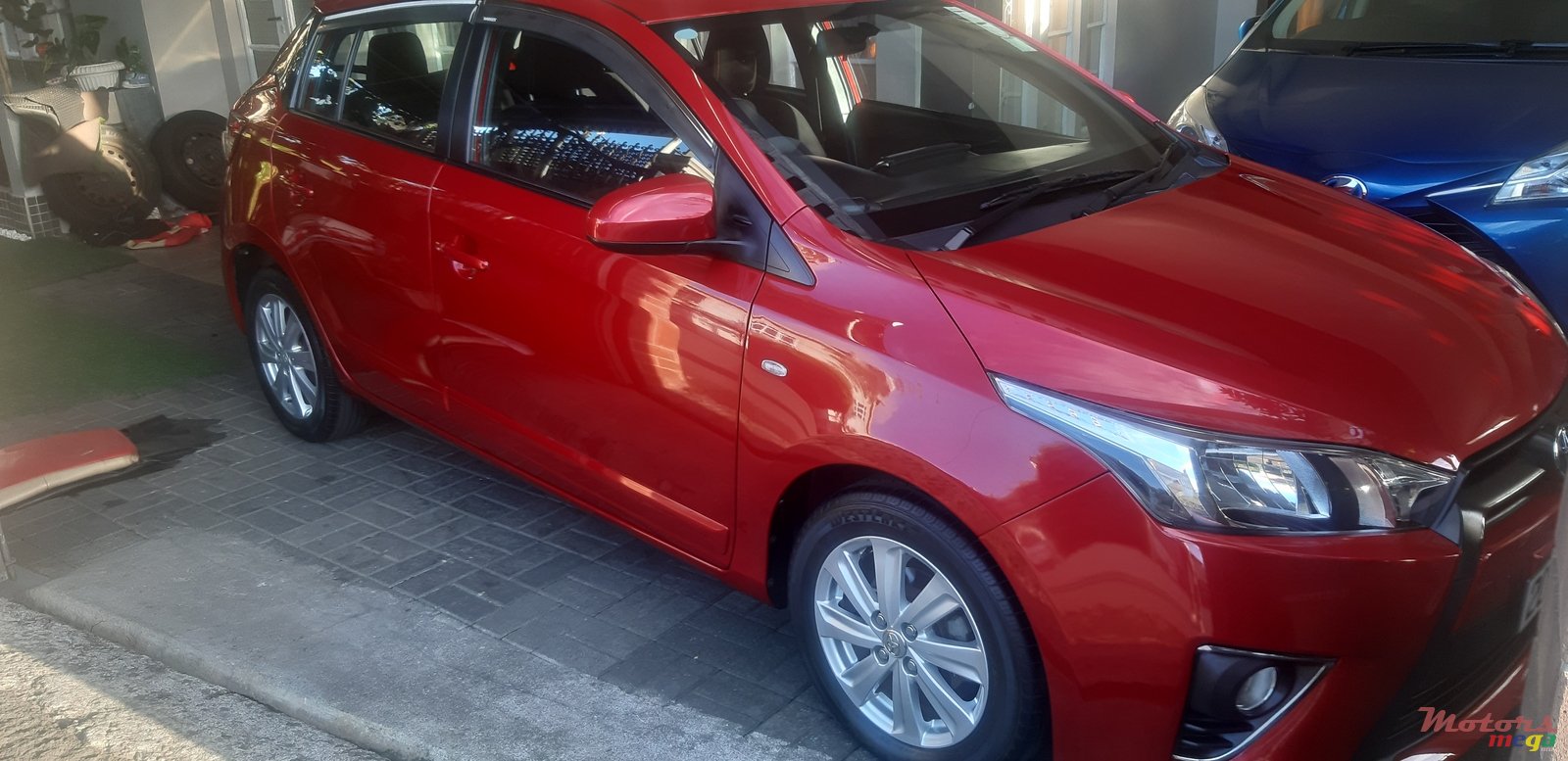 2015' Toyota Yaris photo #1