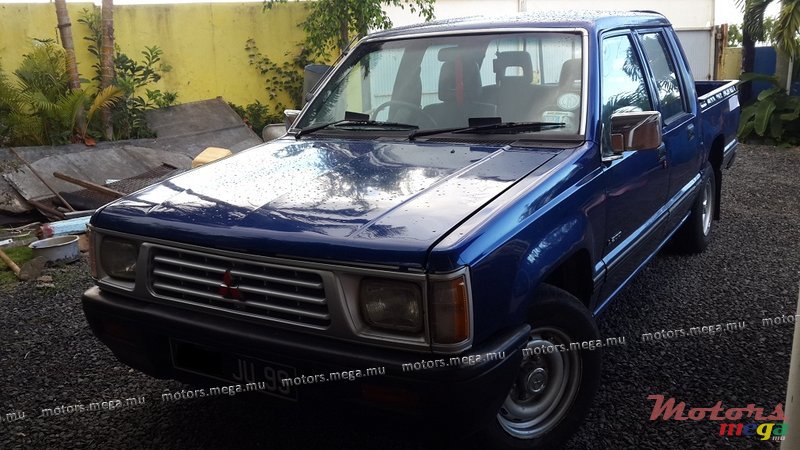 1999' Mitsubishi L200 photo #2