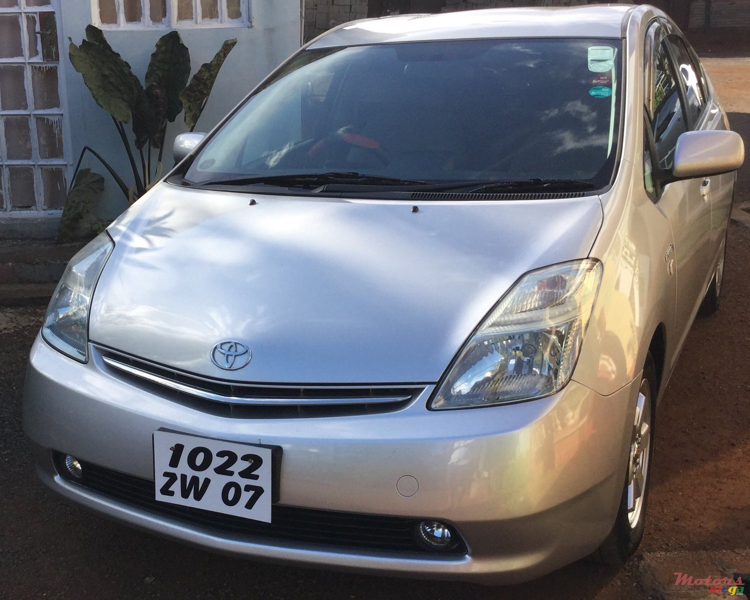 2007' Toyota Prius photo #1