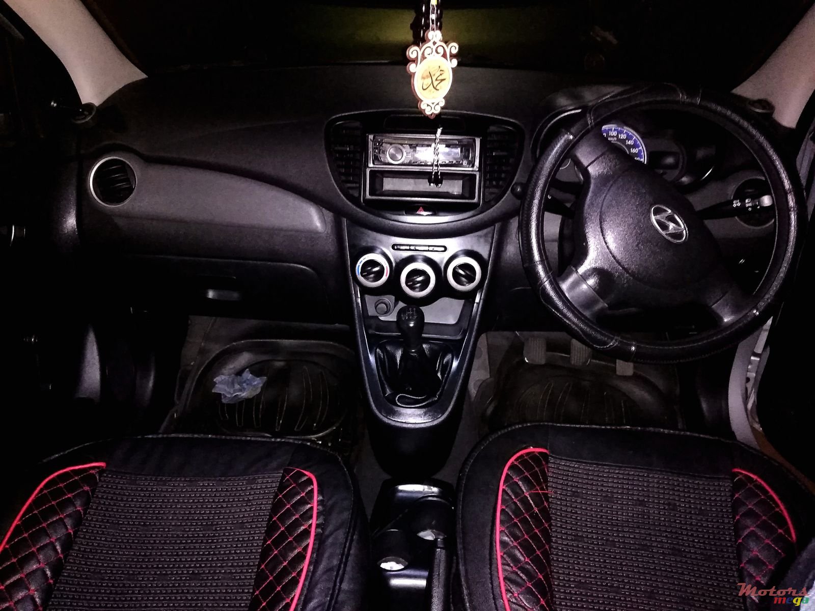 2011' Hyundai i10 photo #7