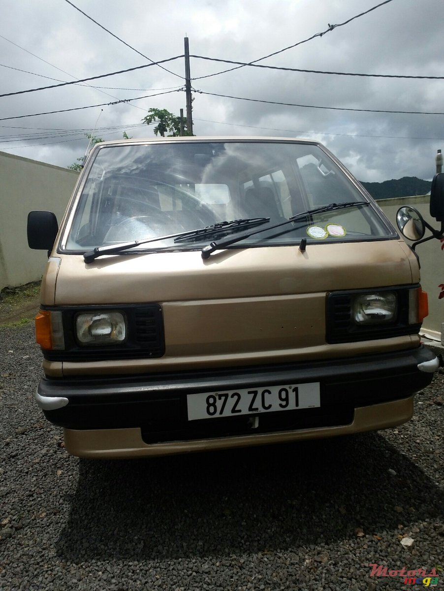 1991' Toyota LiteAce photo #2