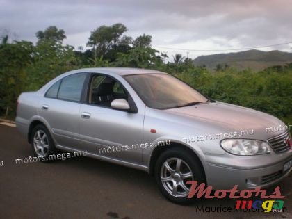 2004' Nissan Sunny photo #1