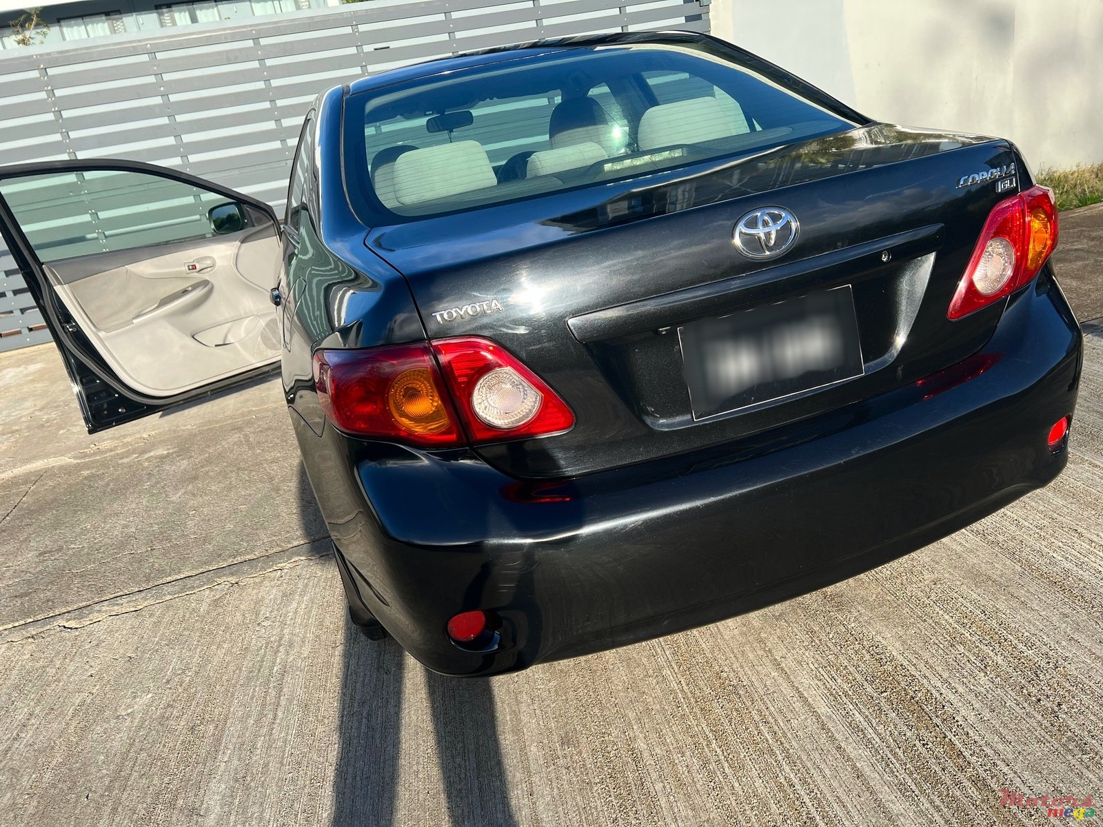 2009' Toyota Corolla photo #6