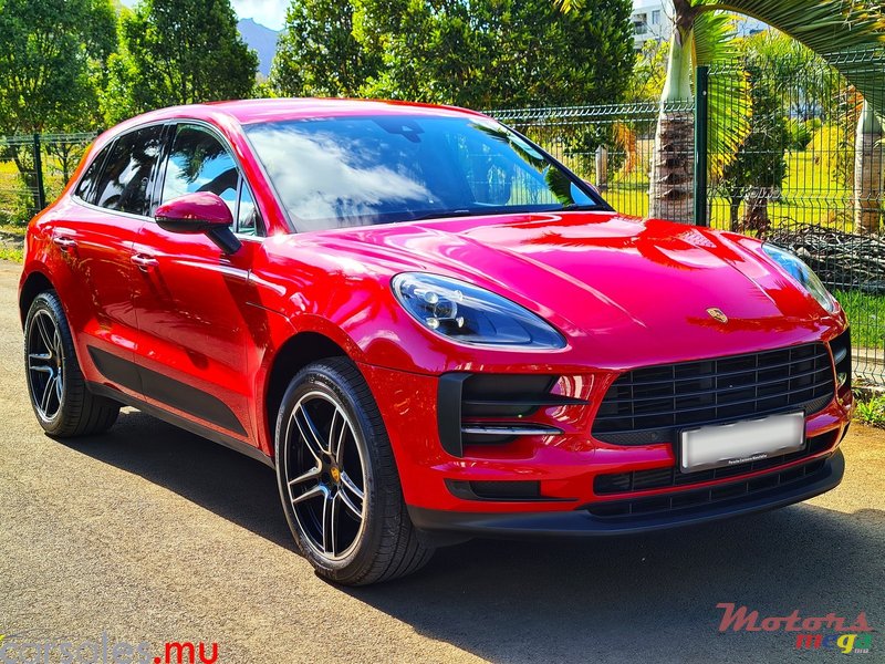 2021' Porsche Macan 2.0 photo #2