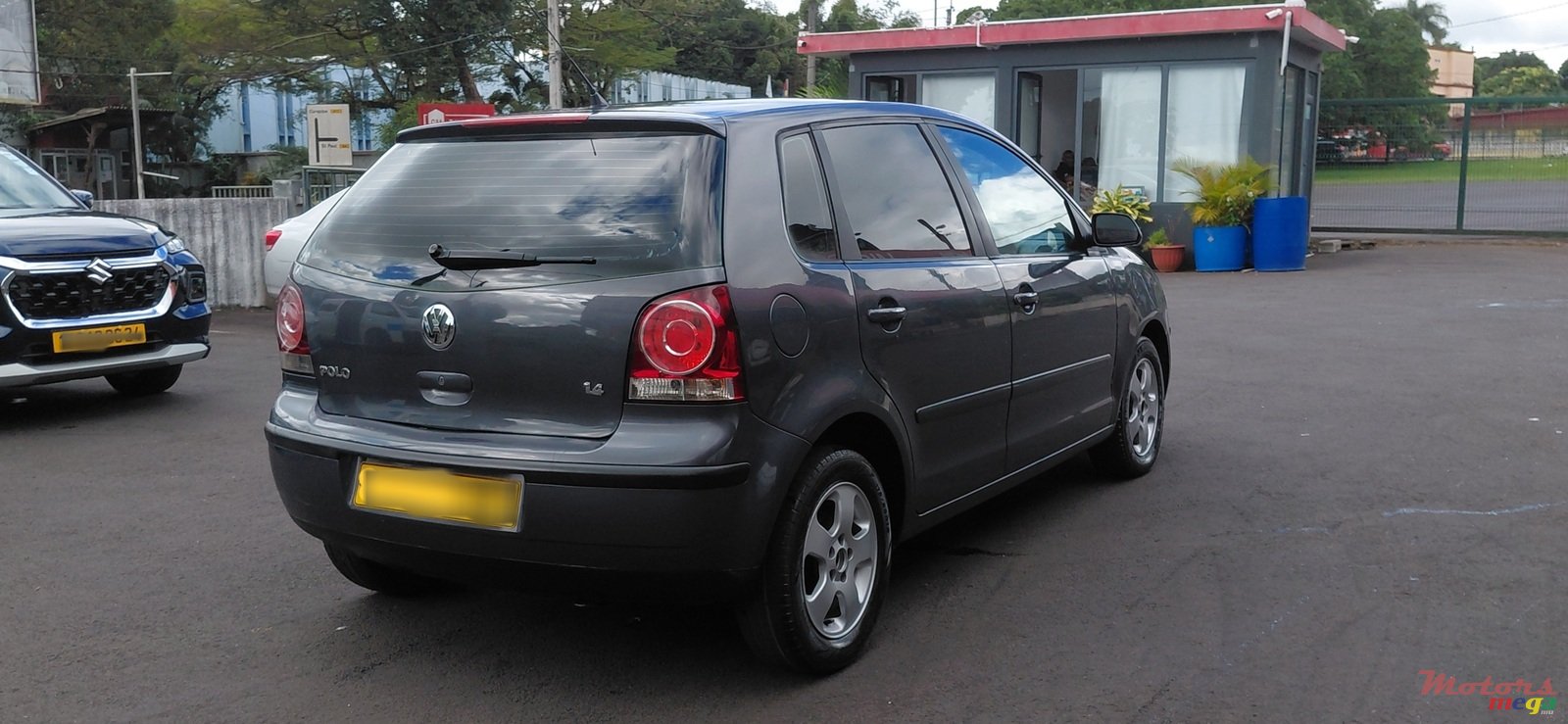 2009' Volkswagen Polo photo #4