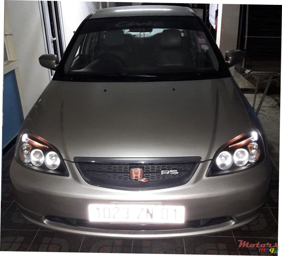 2001' Honda Civic VTEC photo #1