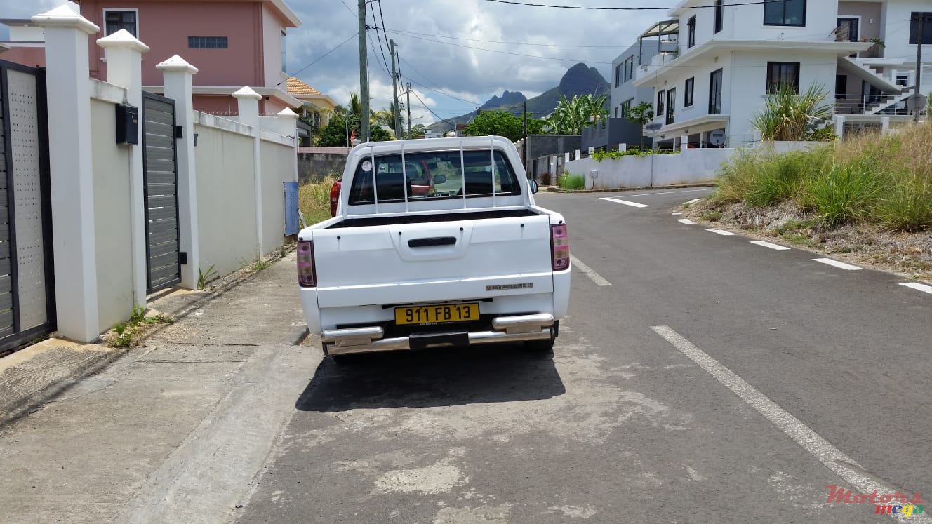2013' JMC BD Double Cab Pickup 4x2 photo #2