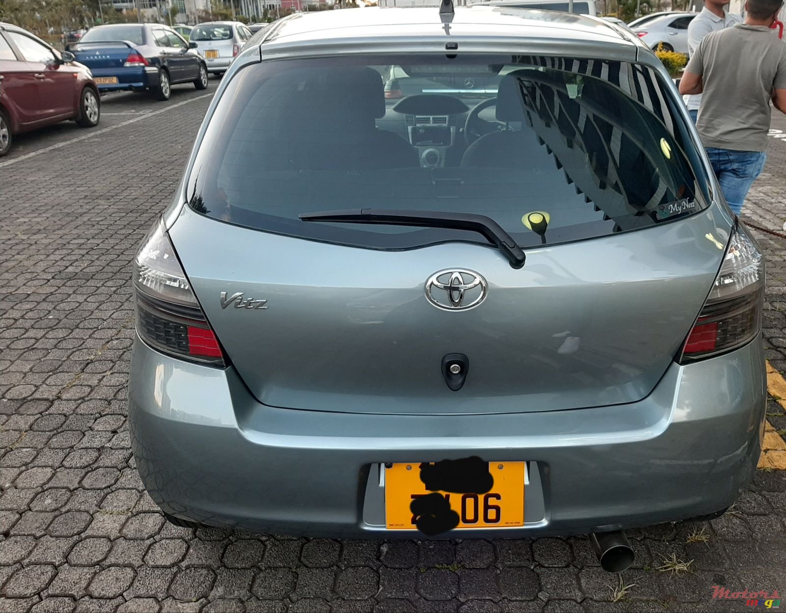 2006' Toyota Vitz photo #4