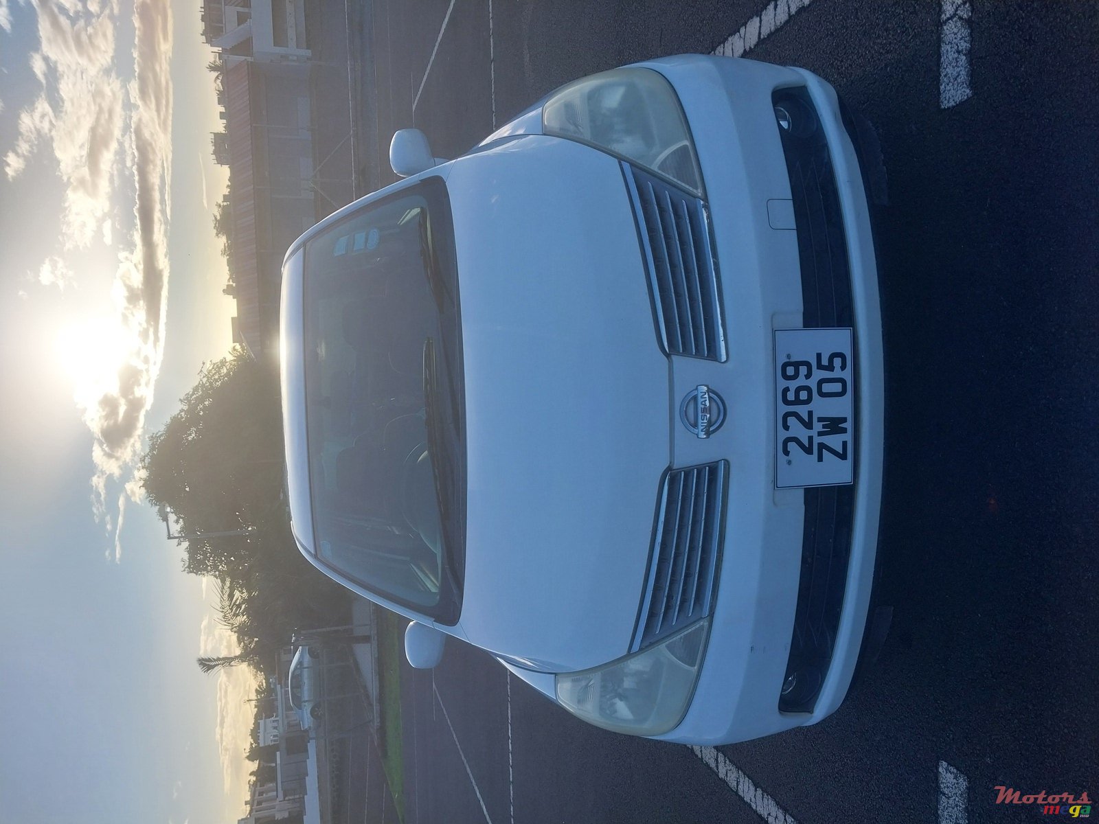 2005' Nissan Tiida photo #6