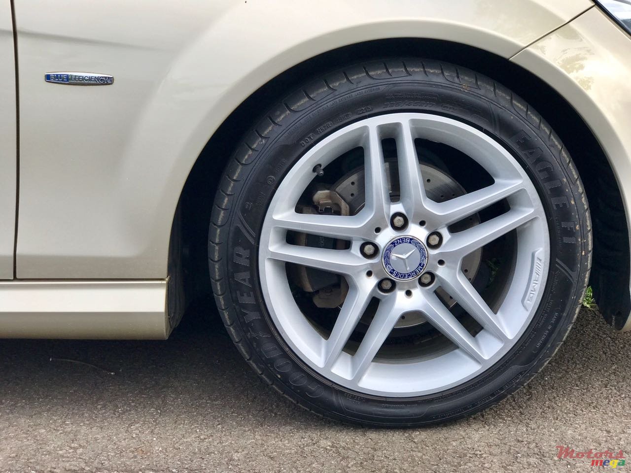 2012' Mercedes-Benz C 180 AMG photo #5