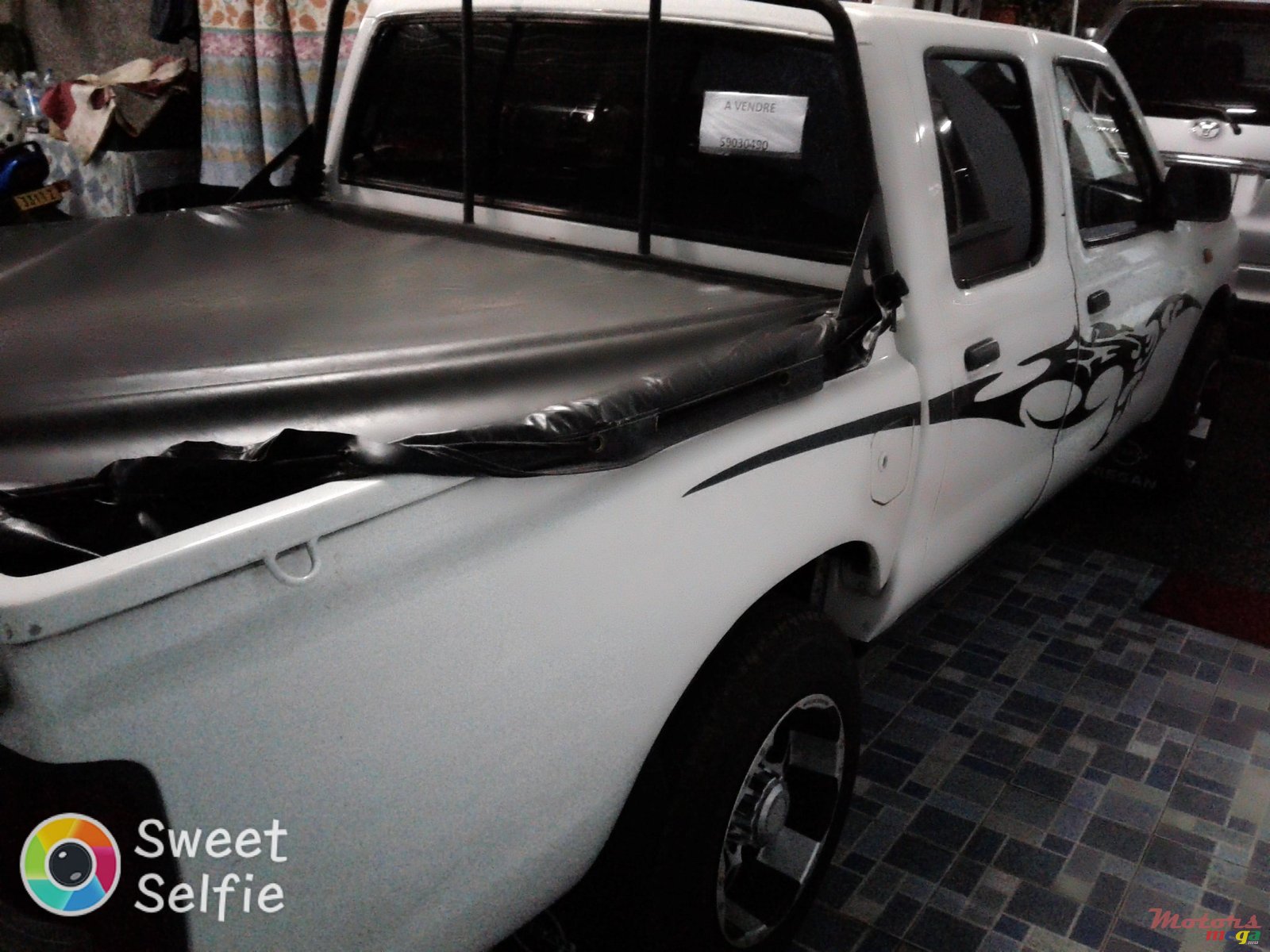 2007' Nissan Hardbody photo #2