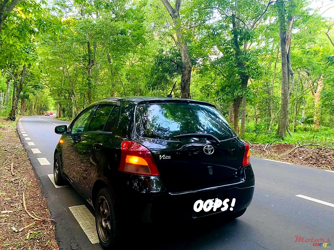 2005' Toyota Vitz any photo #4