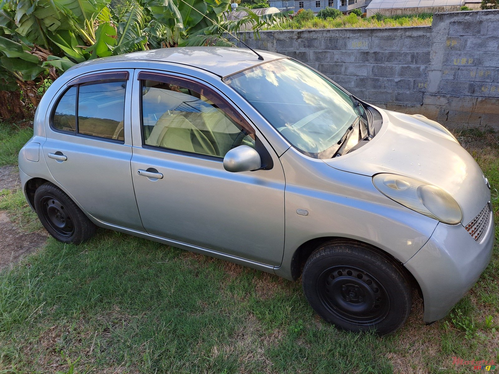 2005' Nissan March photo #3