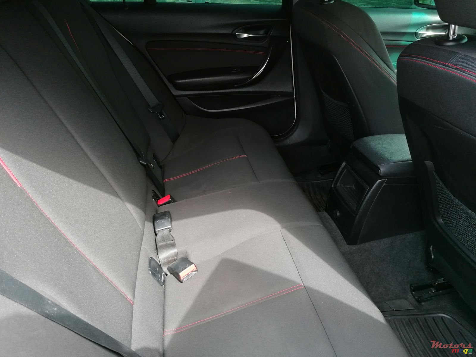 2014' BMW 1 Series photo #2